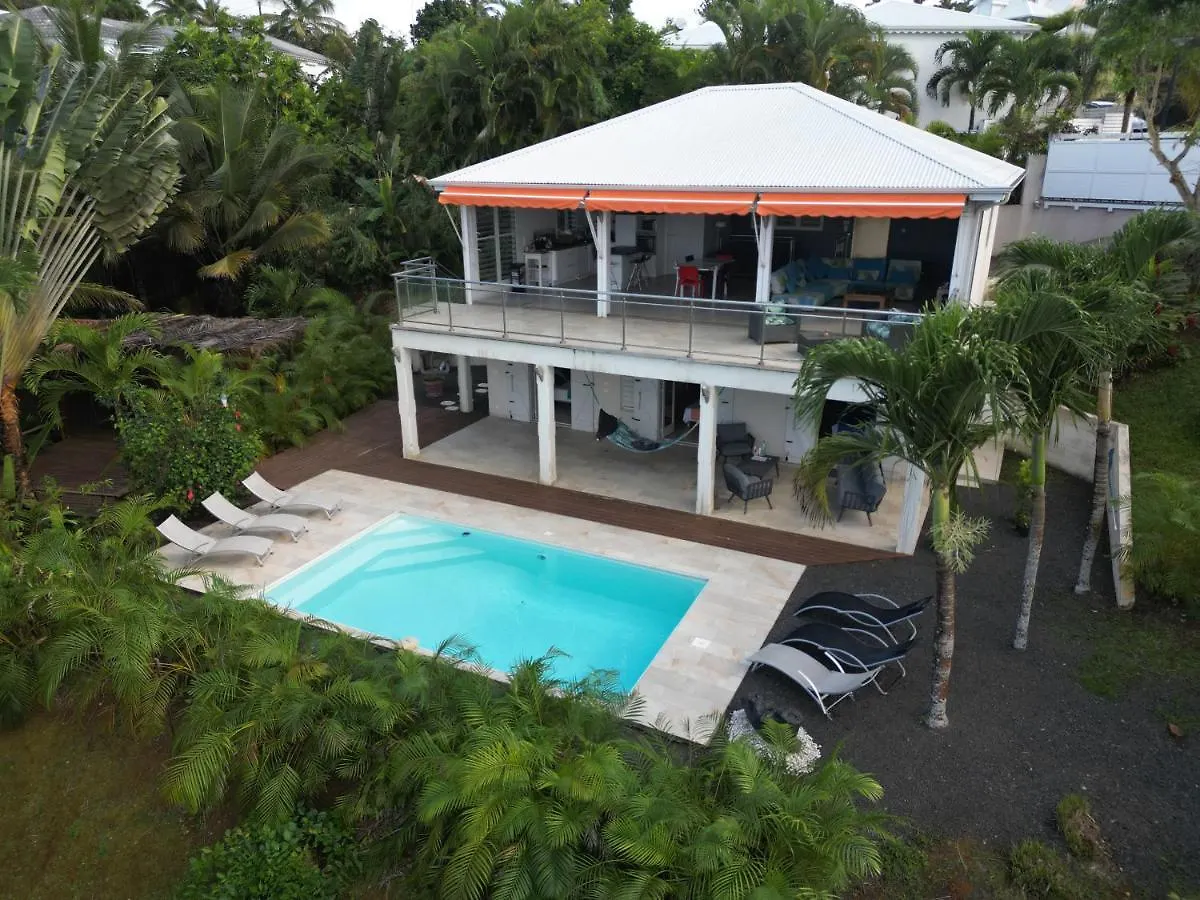 Villa Ecrin De Nature Sainte-Rose 0*,